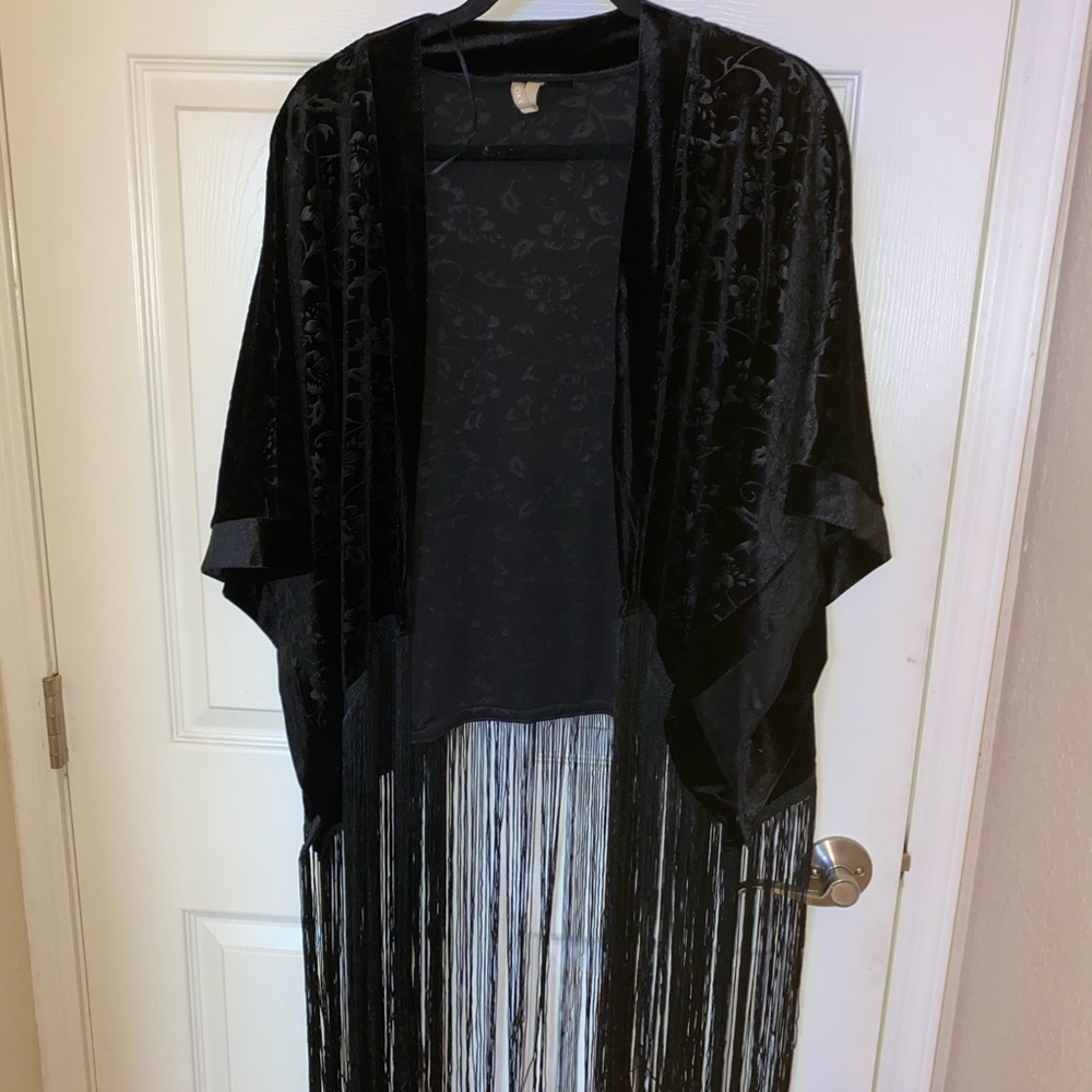 Elegant velvet over-piece with tassels